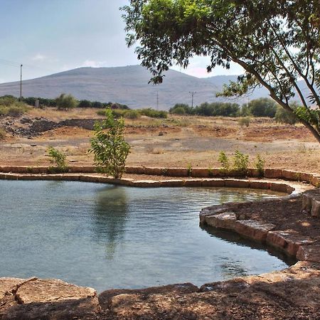 Gilboa View - יחידת אירוח מתוקה Appartamento Reshafim Esterno foto
