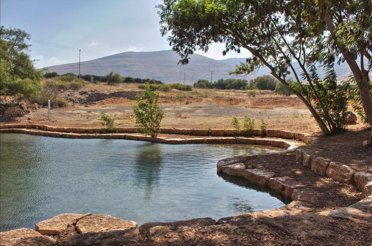 Gilboa View - יחידת אירוח מתוקה Appartamento Reshafim Esterno foto